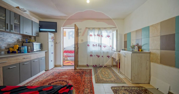 COMISION 0%! CASA INDIVIDUALA CU 3 CAMERE | SANPETRU STR....