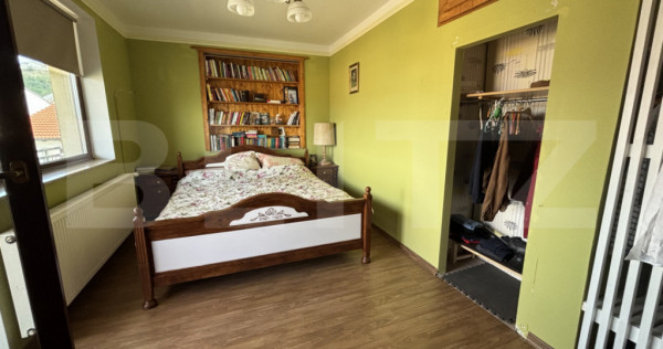 Apartament cu 2 camere, cartier Bradet