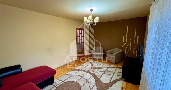 Apartament cu 2 camere, decomandat, parter inalt, zona St...