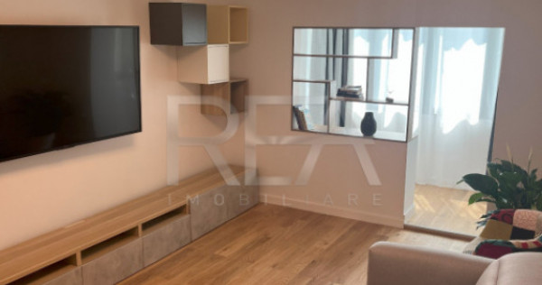 4 camere, Aviatiei, decomandat, et. 3, an 1984,centrală,par