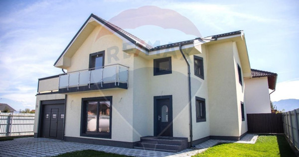 Casă / Vilă de vânzare Sânpetru, județul Brașov