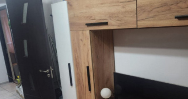 Apartament 3 camere zona Inel II