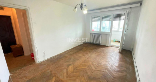 Apartament 3 camere decomandat - etaj 2 - Podu Ros