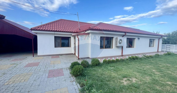 Casă in Unirea / Odobesti