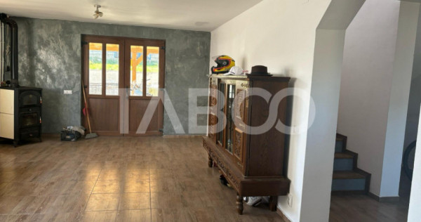 Casa individuala Sura Mare constructie 2015 cu 498mp teren