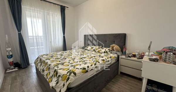 Apartament cu 2 camere si dressing mobilat, decomandat in...