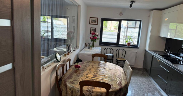 APARTAMENT CU 4 CAMERE SI CURTE PRIVATA, NICOLINA CUG