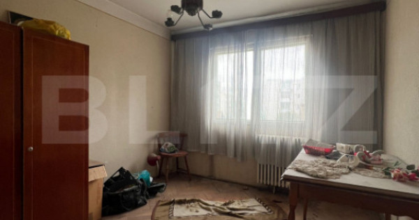 Apartament cu 3 camere, 48mp, de renovat, zona Micro 3