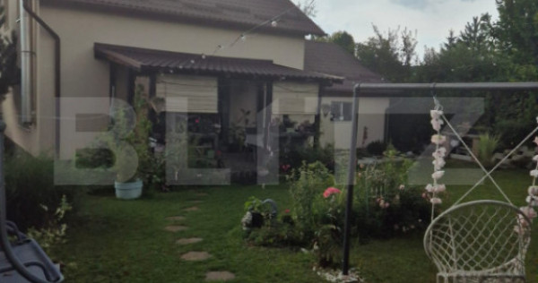 Vila de vanzare in Livezeni cu privelste deosebita, 970mp te