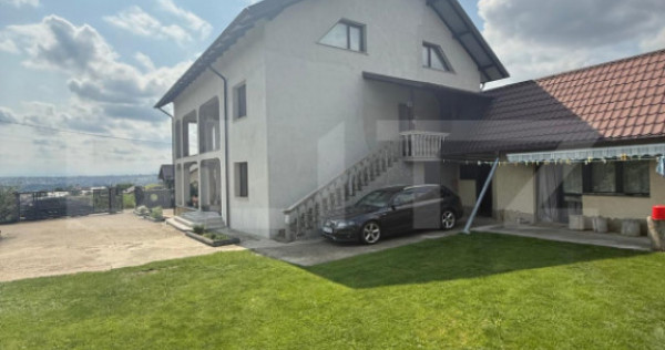 Casa/Vila 450 mp utili, 8000 mp teren + casa in constructie,