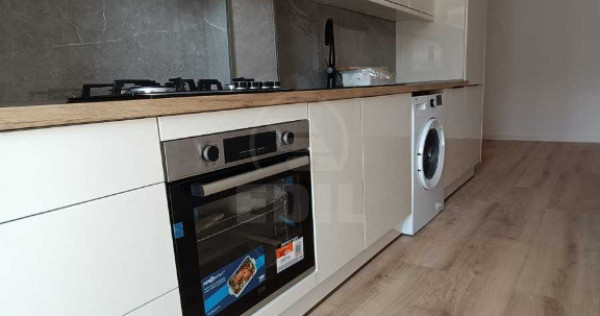 Apartament cu 3 camere,Eroilor,finisat, partial mobilat si utilat