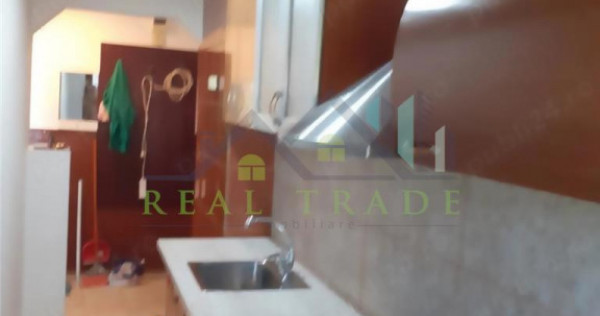 Garsoniera decomandata zona Craiter