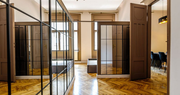 Apartament ULTRACENTRAL cu 3 camere, la cheie, renovat re...