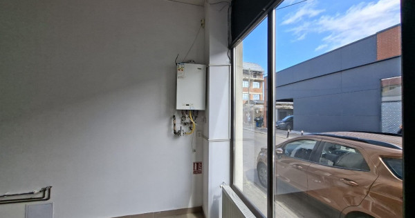 închiriere spațiu comercial situat în zona ultracentrală a Ploieștiulu