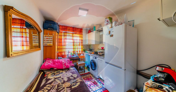 Garsoniera confort 3 de vânzare în zona Boul Rosu