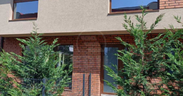 Casa cuplata de vanzare