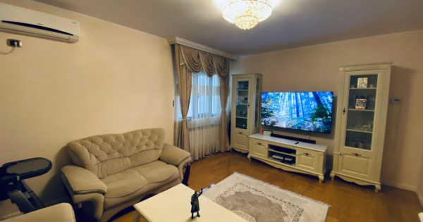 Apartament 3 camere decomandat zona Faleza Nord - Universita