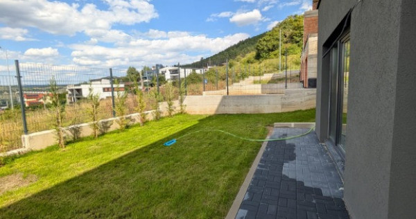 Duplex cu demisol open-space, 280 mp teren, Florești