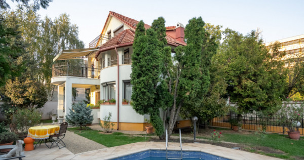 Vilă individuală cu piscină &icirc;ncălzită & wellness Erou