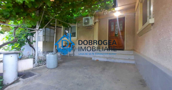 ZONA PACII- CASA 3 CAMERE ,TEREN 173 MP ,CENTRALA GAZ, MOBI