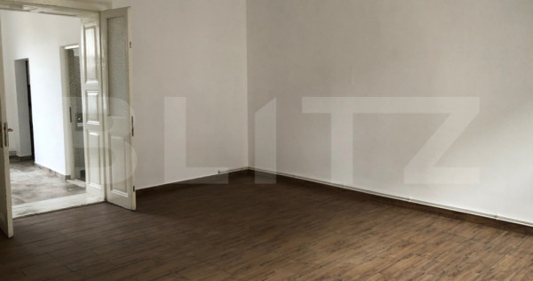 De vanzare spatiu de birouri /comercial , 76,32 , zona Centr