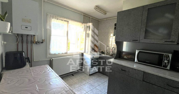 Apartament cu 3 camere, decomandat,2 bai, 2 balcoane, cen...