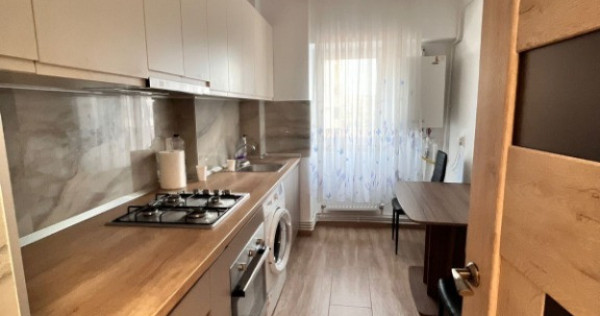 Apartament 2 cam dec, Păcurari Alpha Bank, 500 euro