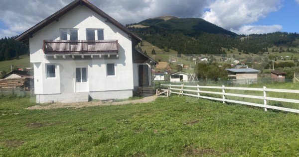Casă de vânzare în Dorna Candrenilor