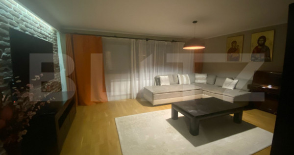 Apartament de inchiriat, 3 camere, zona Centrala