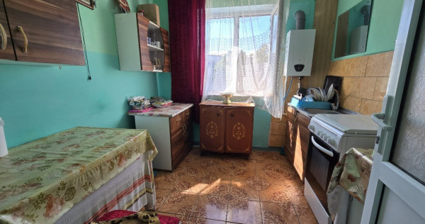 APARTAMENT 3 CAMERE str NEPTUN 60mp