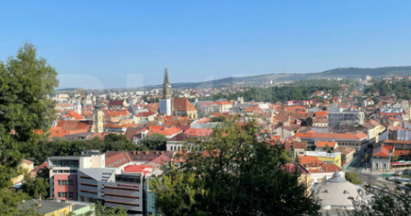 Teren cu panorama in Gheorgheni