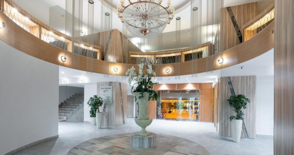 Garsoniere 10 proprietati Rin Grand Residence sub contrac...