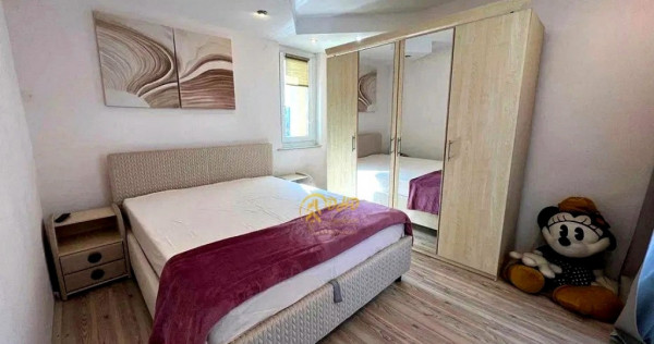 Apartament cu 3 camere in zona Podu Ros