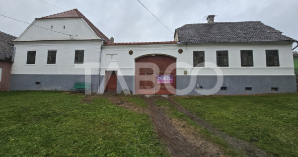 Casa de patrimoniu cu teren arhitectura saseasca sat Nou jud