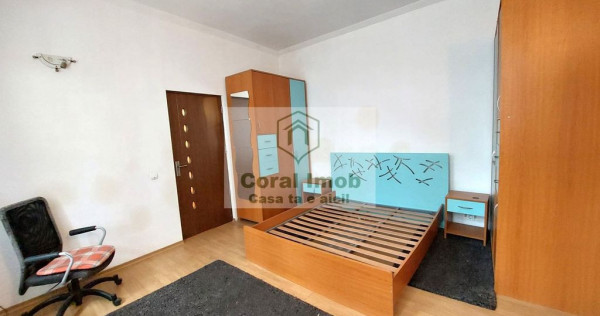 Casa de vanzare curte individuala, centrala, Lacul Tei!