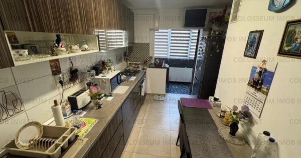 Apartament 3 camere si 2 bai - zona Astra.