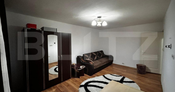 Apartament cu 2 camere, 55 mp, zona Centrala