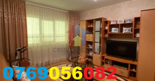 Artament 2 camere, etaj 1 zona Progresu mobilat utilat