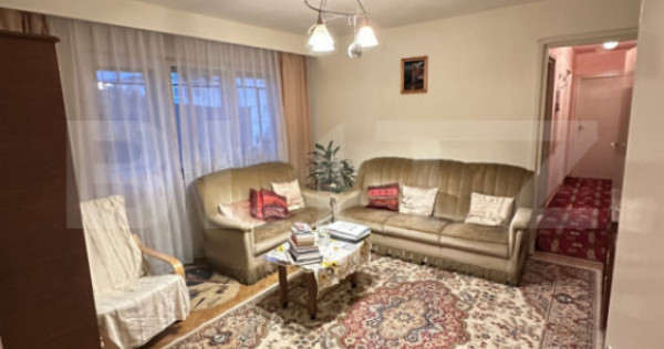 Apartament cu 4 camere, semidecomandat, Deva, zonă liniști