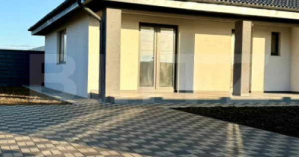 Casa moderna pe parter in Sanpetru,finisaje moderne,pregatit