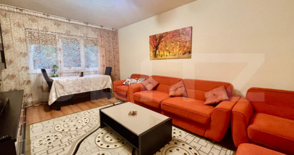 Apartament 4 camere, 83 mp, zona Piscina Sanziana