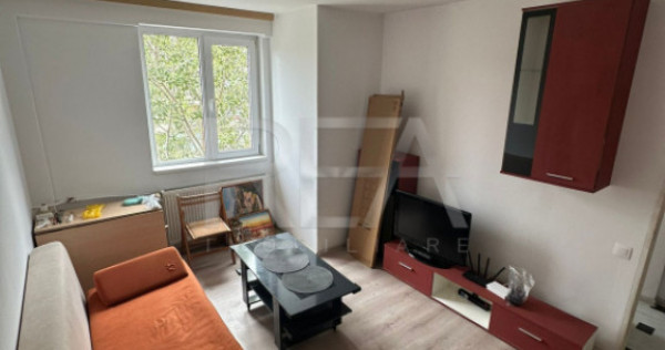 3 Camere , Semi Decomandat , Zona Giurgiului