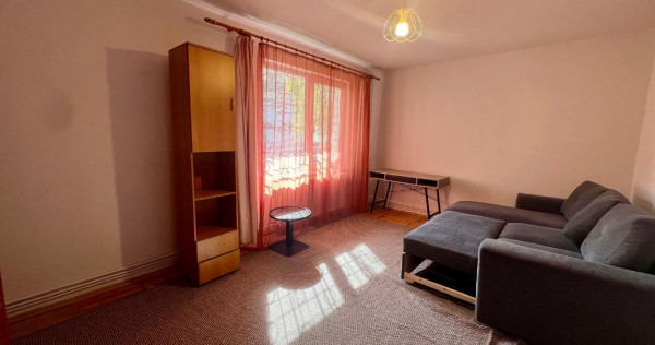 CC/910 De închiriat apartament cu 3 camere în Tg Mureș - 7 Noiembrie