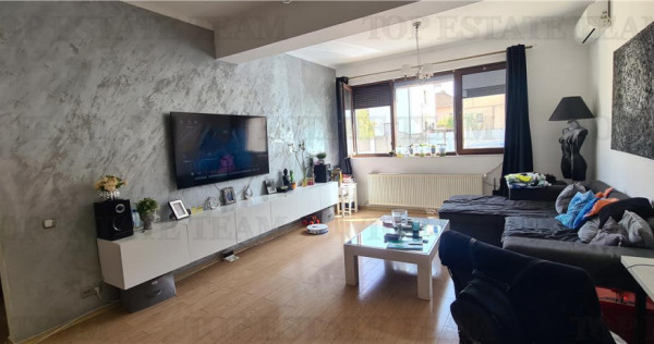 , apartament 2 camere, parter pretabil cabinet