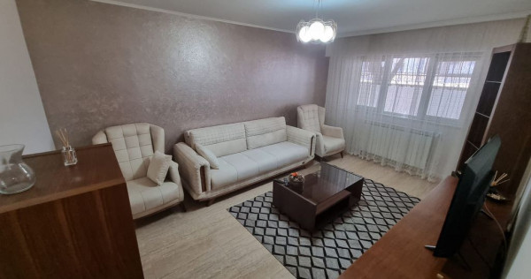 Capitol-apartament 3 camere decomandat finisat modern