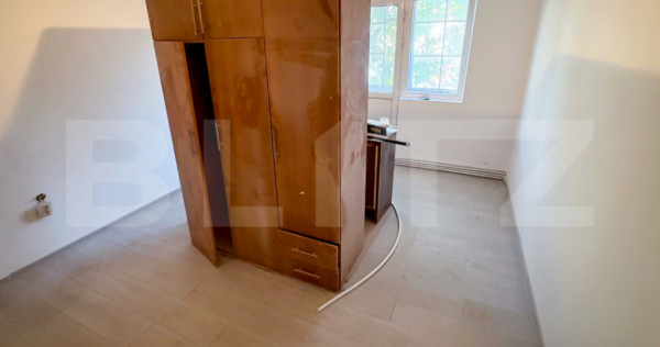 Apartament 2 camere semi-decomandat