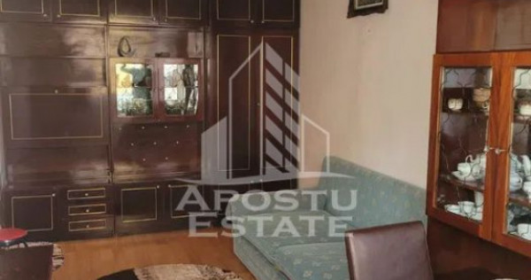 Apartament cu 1 camera, zona UMT, Etaj 1