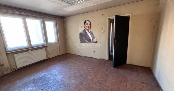 Resita, 3 Cam,cf.1 Semidec.et.1,Central