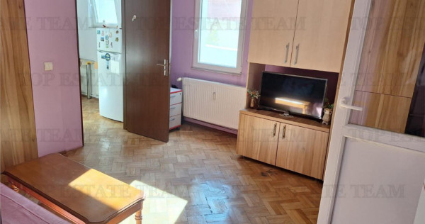 Garsoniera cu terasa metrou stefan cel mare