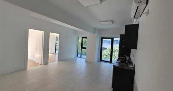 Podu Ros- Apartament 3 camere decomandat